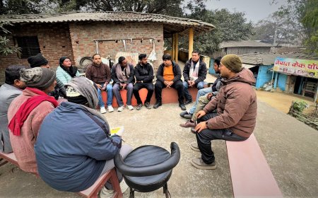 भलाकुसारी -महोत्तरी जिल्ला कमिटीसँग  रिटर्नी फेडेरेसन  केन्द्रिय अध्यक्ष उत्तम अधिकारी