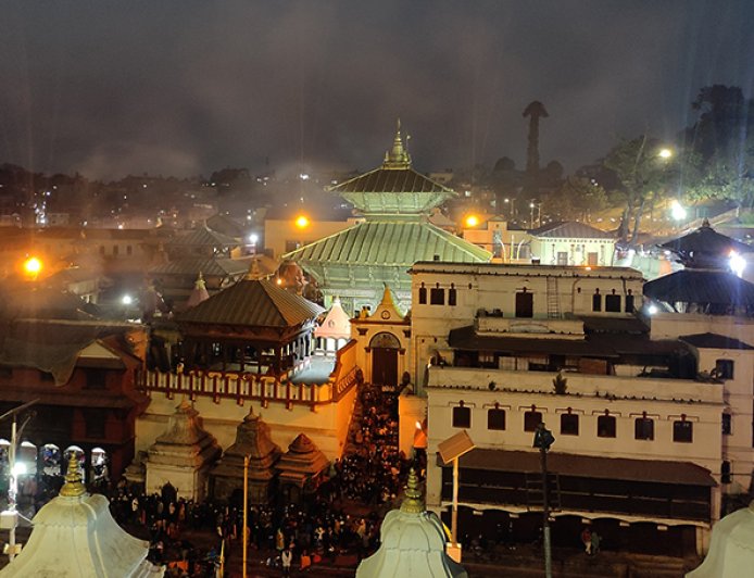 तीजका व्रतालुले बिहान ३ बजेदेखि पशुपतिनाथको दर्शन गर्न पाउने