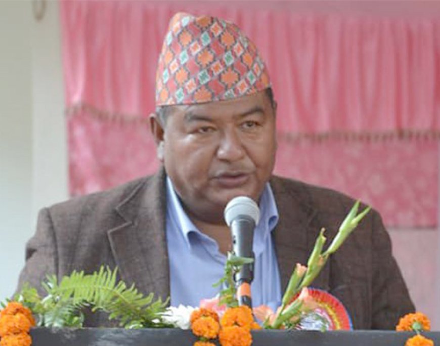 जेठ १५ भित्र पुल नबने खोलामा गाड्छु :  सांसद्  किसान श्रेष्ठ