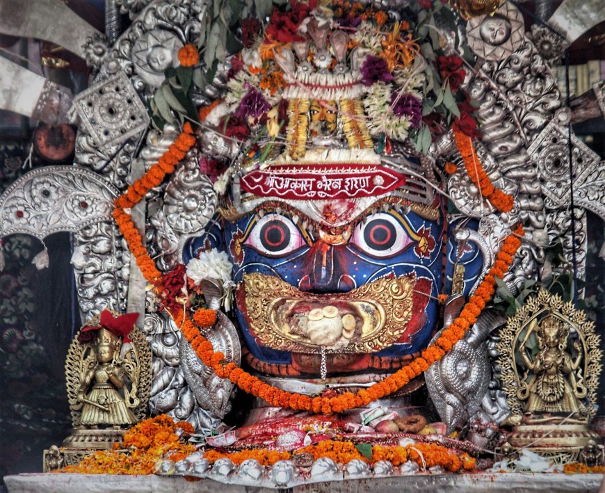 यलम्बरको शिर