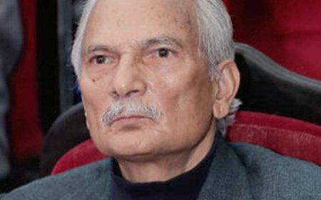 गोरखा-२ बाट उम्मेदवार बनेका बाबुरामले फिर्ता लिए उम्मेदवारी