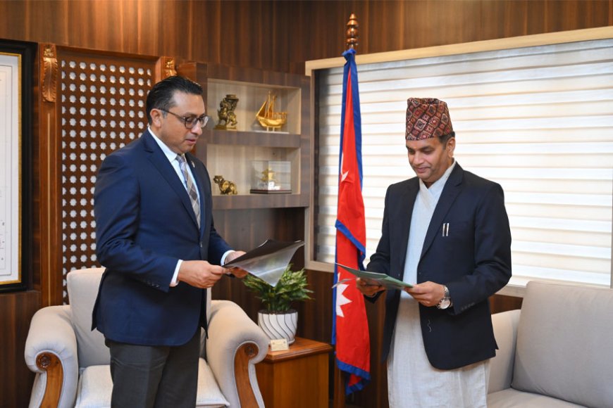 नवनियुक्त बोर्ड अध्यक्ष भट्टले लिए शपथ, लगानीकर्ताको हित र सरकारको आर्थिक वृद्धिको लक्ष्यलाई सघाउने गरी काम गर्ने प्रतिबद्धता
